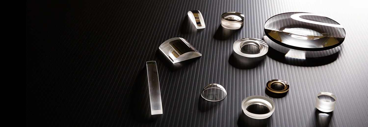 Optical thin film / vacuum deposition